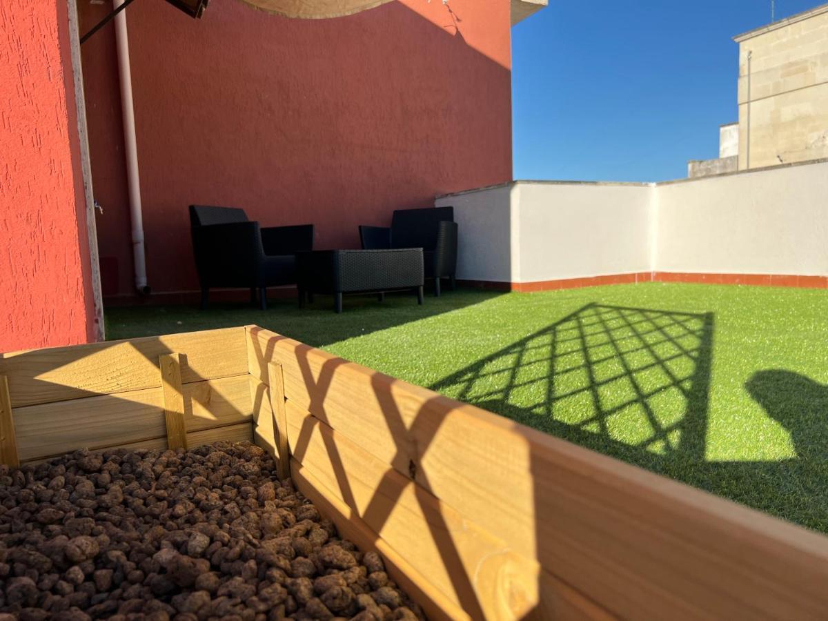 Loft Con Terrazzo A Livello Stazione Apartment Lecce Exterior foto